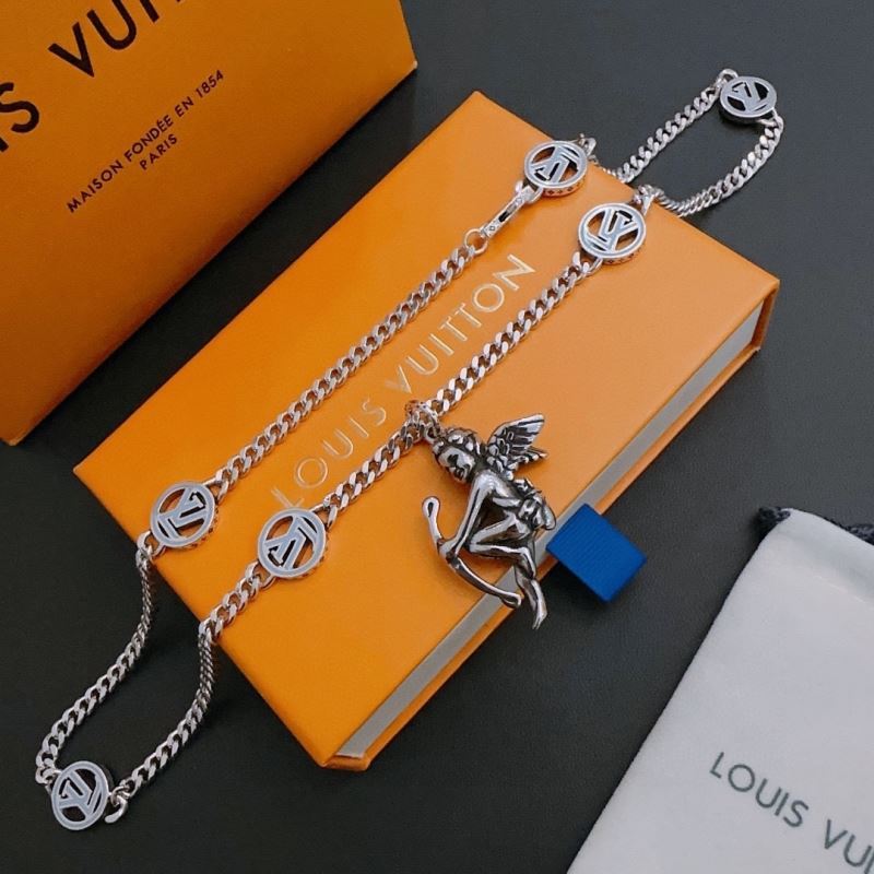 Louis Vuitton Necklaces